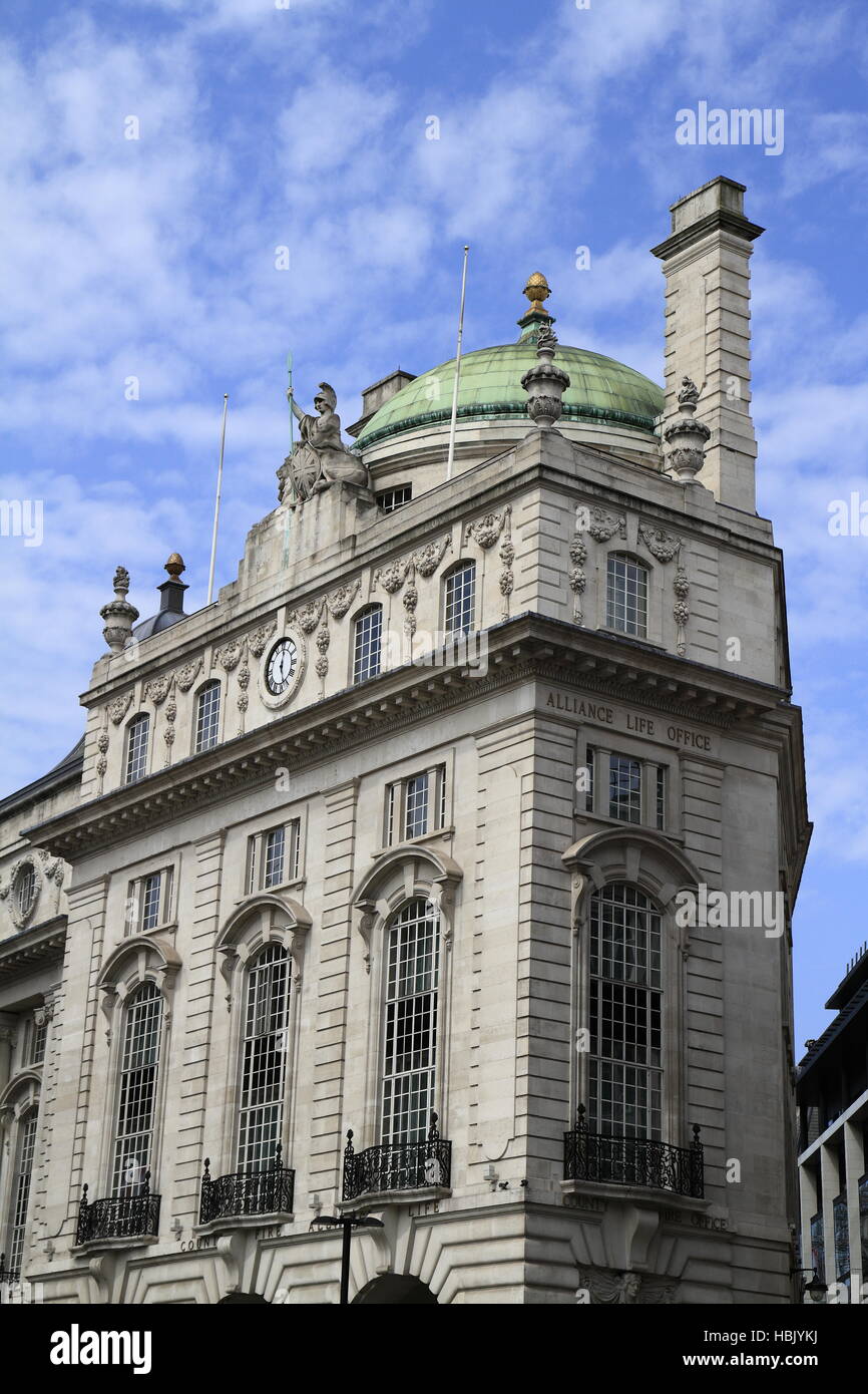 House piccadilly circus hires stock photography and images Alamy