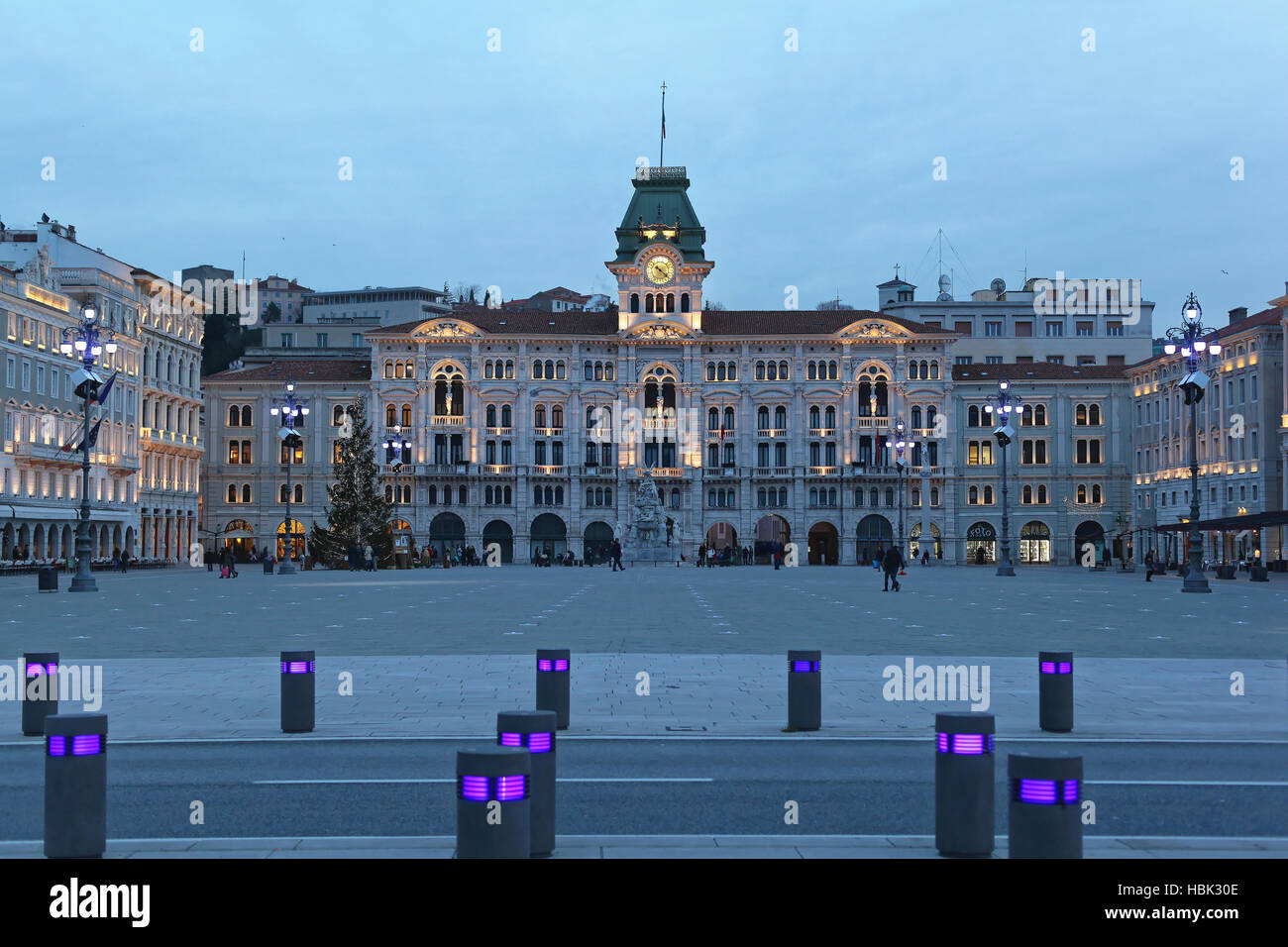 Trieste Night Chirstams tree hi-res stock photography and images - Alamy