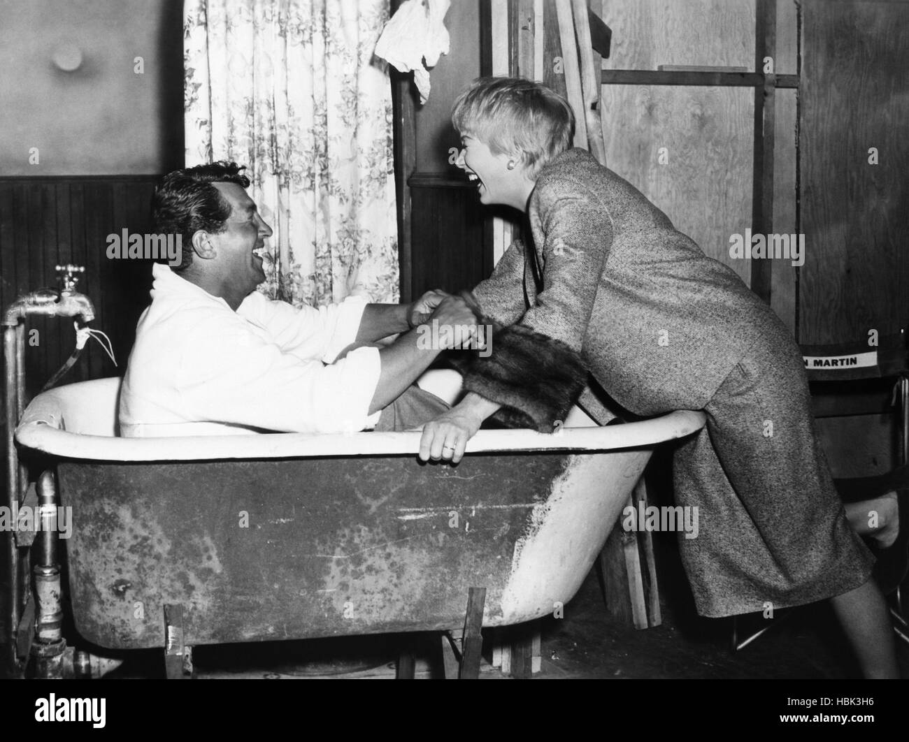 CAREER, Dean Martin, Shirley MacLaine, having a laugh on-set, 1959 Stock Photo
