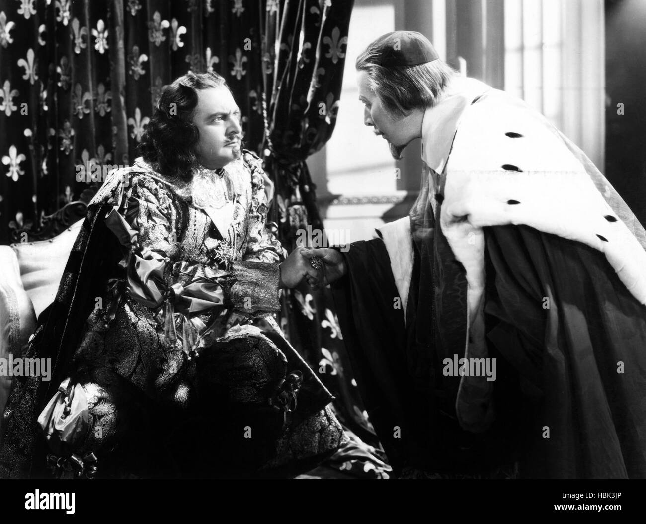 CARDINAL RICHELIEU, from left: Edward Arnold, George Arliss, 1935, TM ...