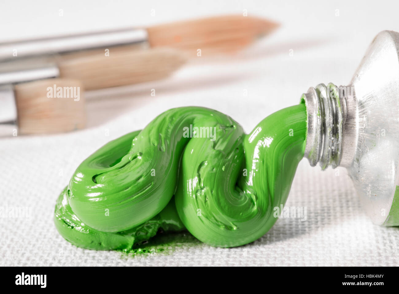 Permanent Green Light Oil Paint Stock Photo Alamy
