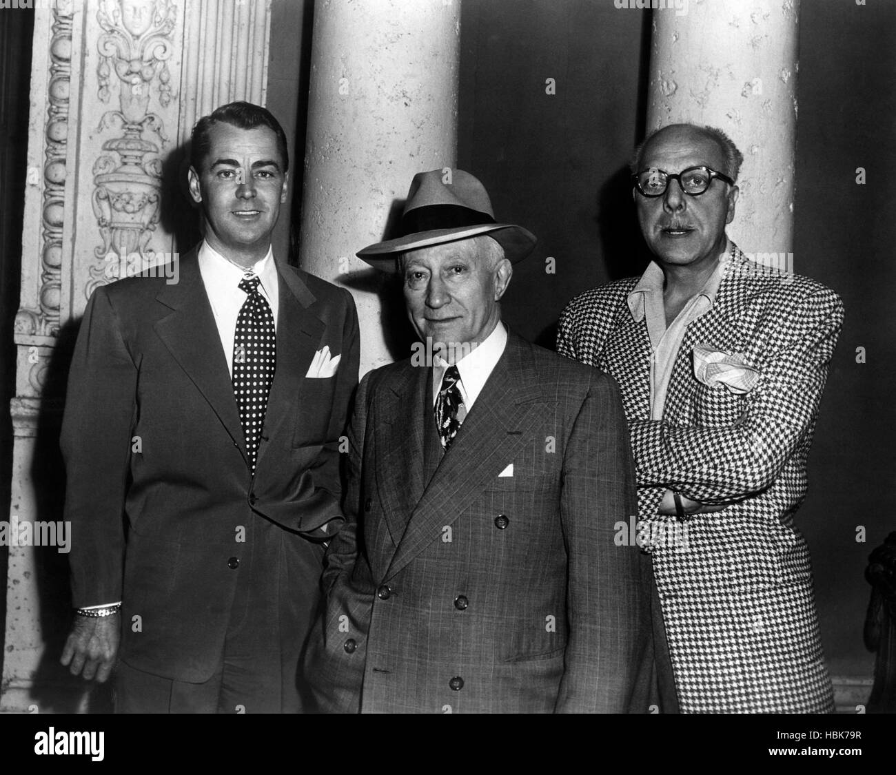 CAPTAIN CAREY, USA, Adolph Zukor (center) visits Alan Ladd, director