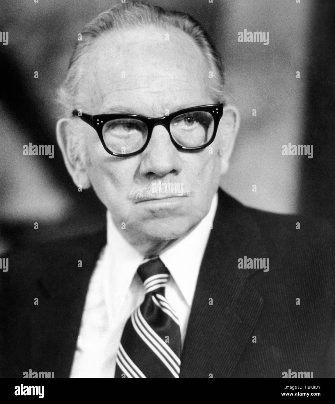 THE CANDIDATE, Melvyn Douglas, 1972 Stock Photo Alamy