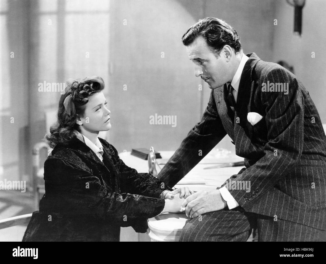 CAT PEOPLE, Simone Simon, Tom Conway, 1942 Stock Photo - Alamy