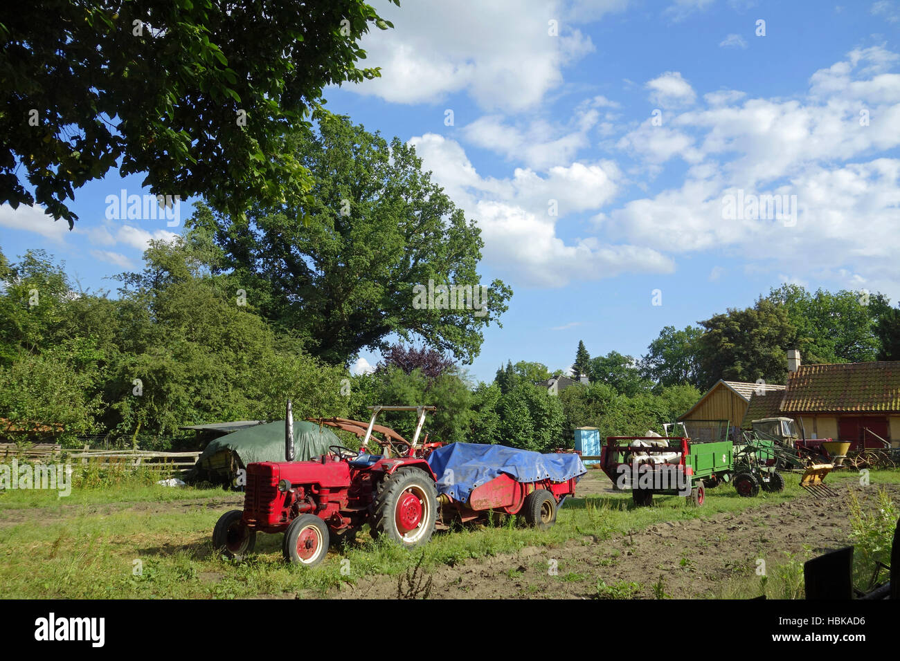 Historical tractor hires stock photography and images Alamy