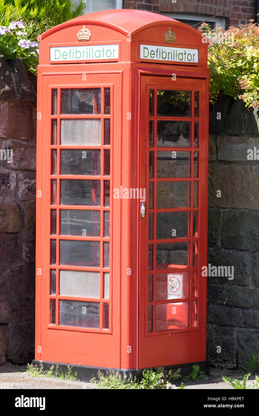 British Red Phone box Defibrillator Stock Photo - Alamy