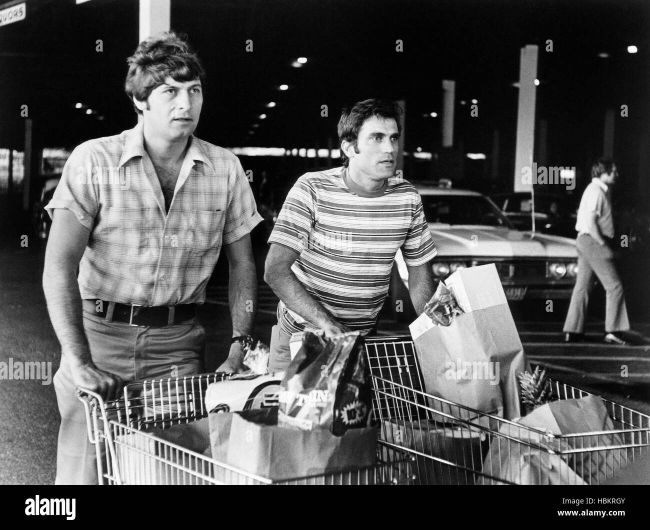 COPS AND ROBBERS, Joseph Bologna, Cliff Gorman, 1973 Stock Photo Alamy