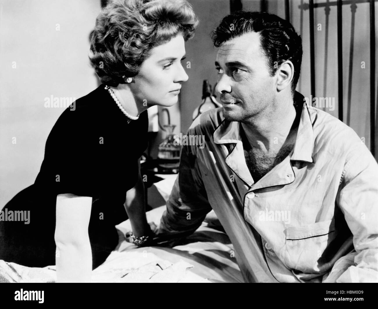 CRY OF THE HUNTED, from left: Polly Bergen, Barry Sullivan, 1953 Stock ...