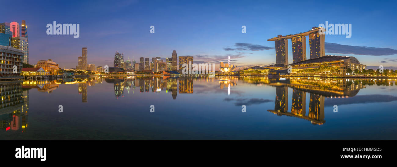 Singapore panorama hi-res stock photography and images - Alamy