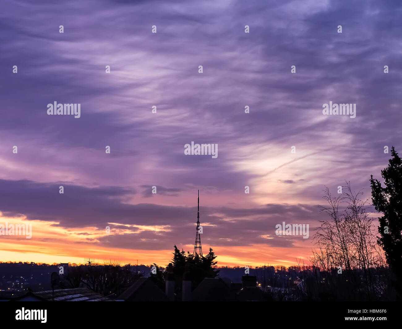 Crystal palace radio mast hires stock photography and images Alamy