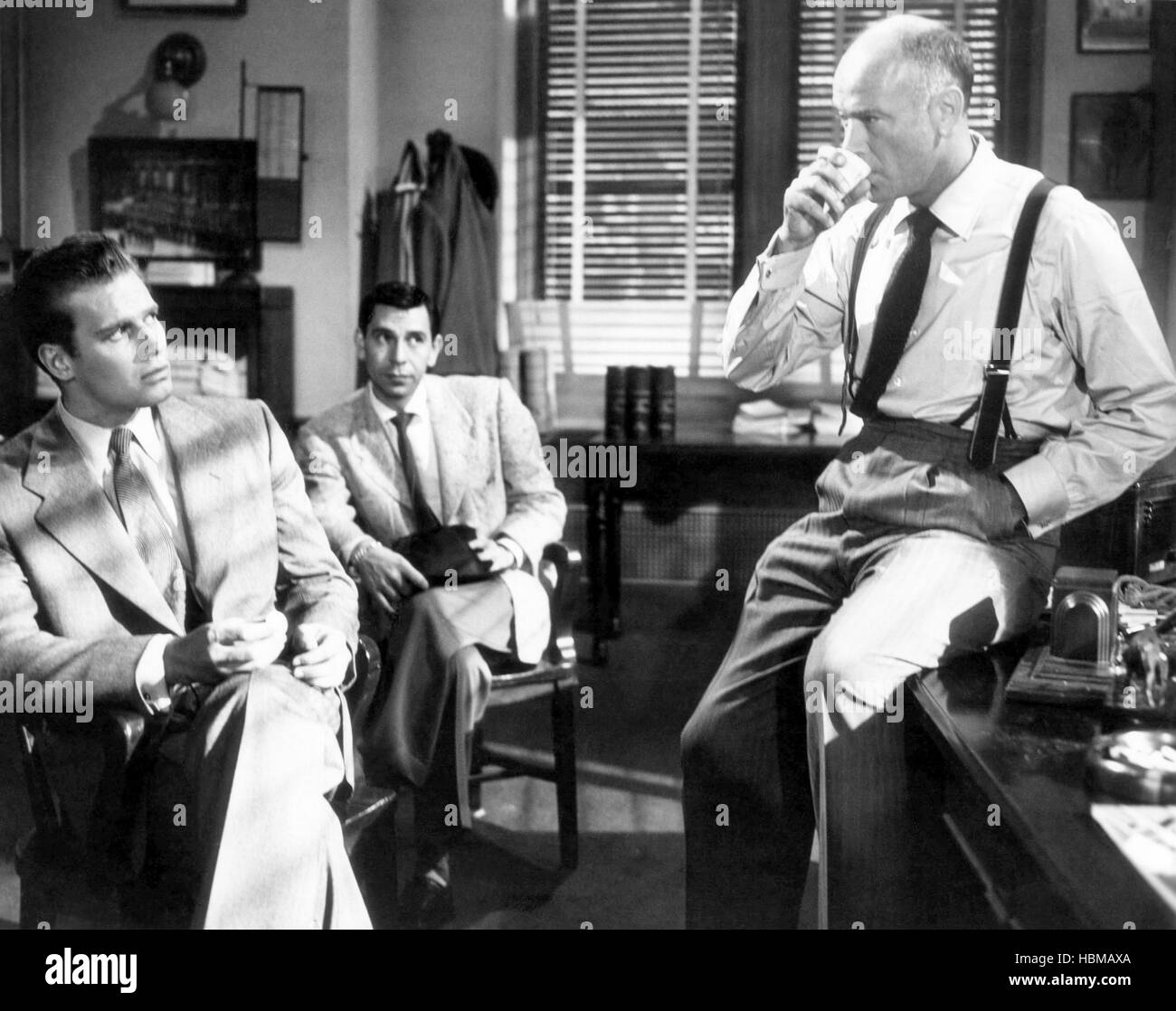 DARK CITY, Charleton Heston, Jack Webb, Dean Jagger, 1950 Stock Photo ...