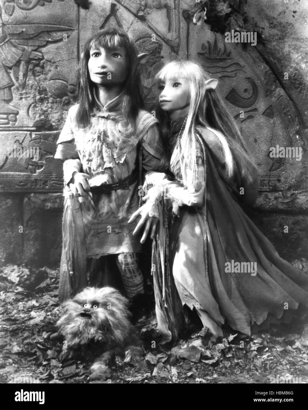 THE DARK CRYSTAL, Jen, Kira, Fizzgig, 1982, (c)Universal Pictures/courtesy Everett Collection