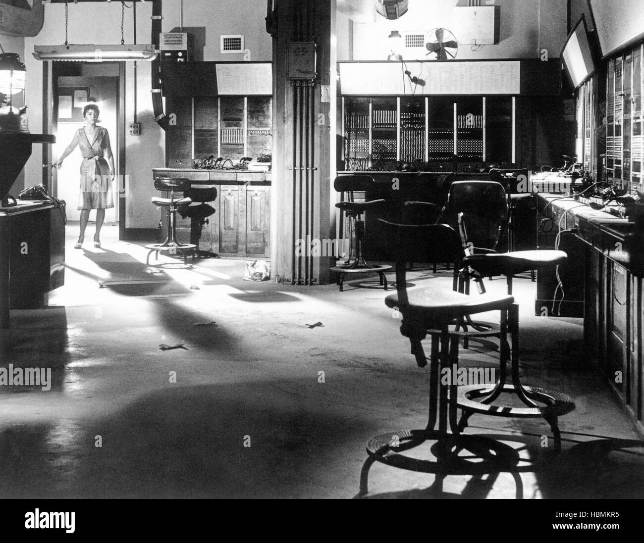 THE DAY THE EARTH CAUGHT FIRE, Munro, 1961 Stock Photo Alamy