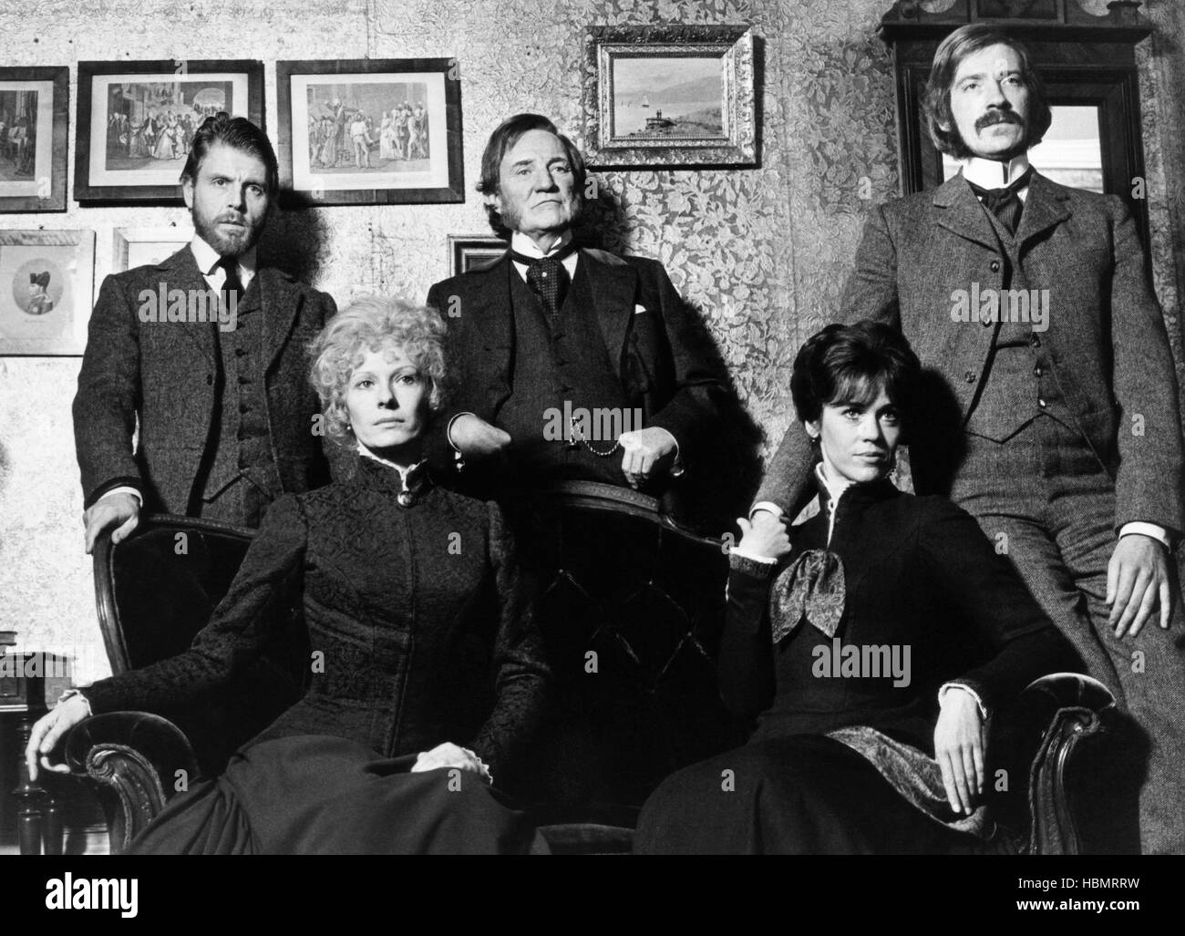 A DOLL'S HOUSE, Edward Fox, Delphine Seyrig, Trevor Howard, Jane Fonda