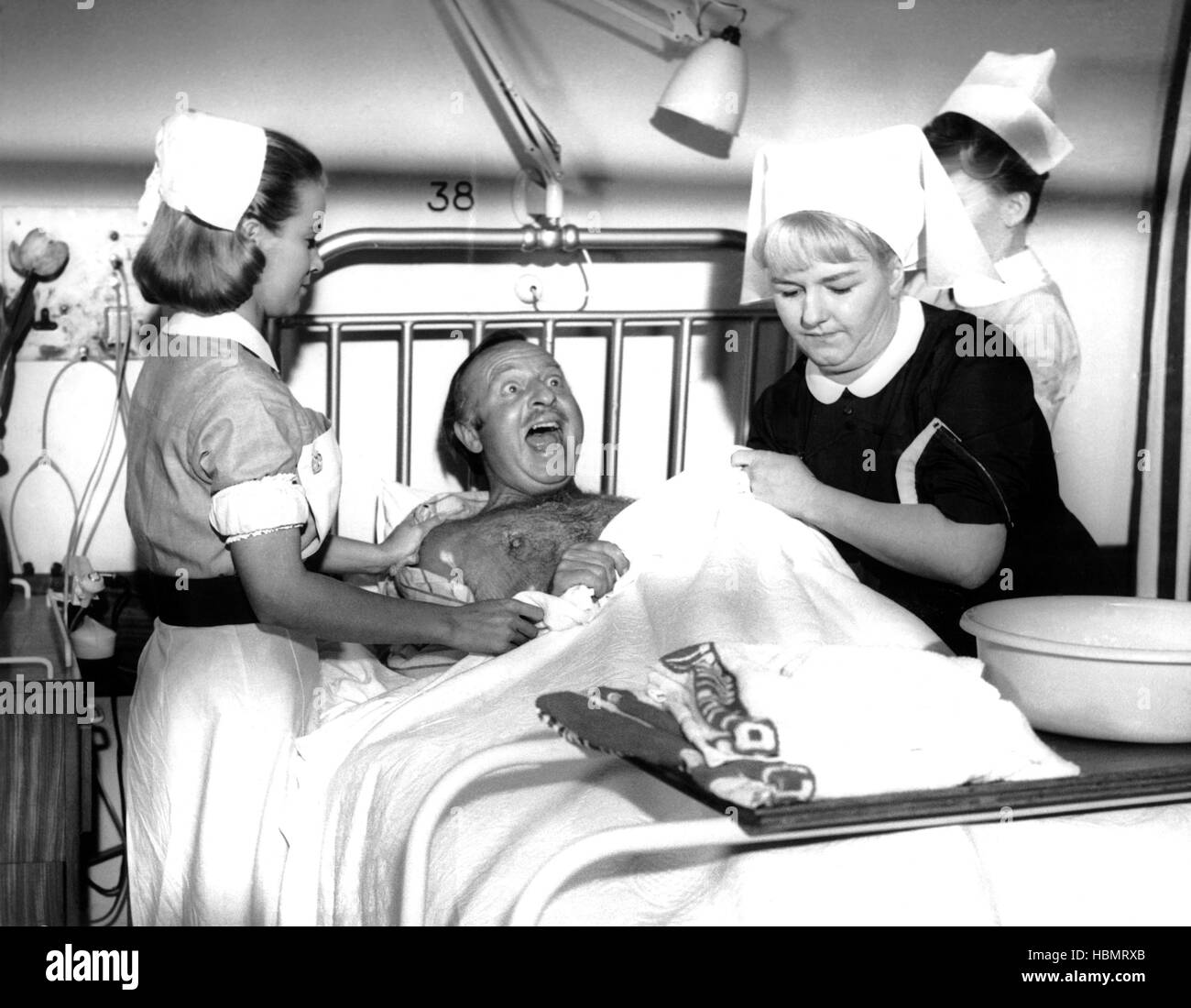1960s Doctor Patient Hi res Stock Photography And Images Alamy 1960s-doctor-patient-hi-res-stock-photography-and-images-alamy