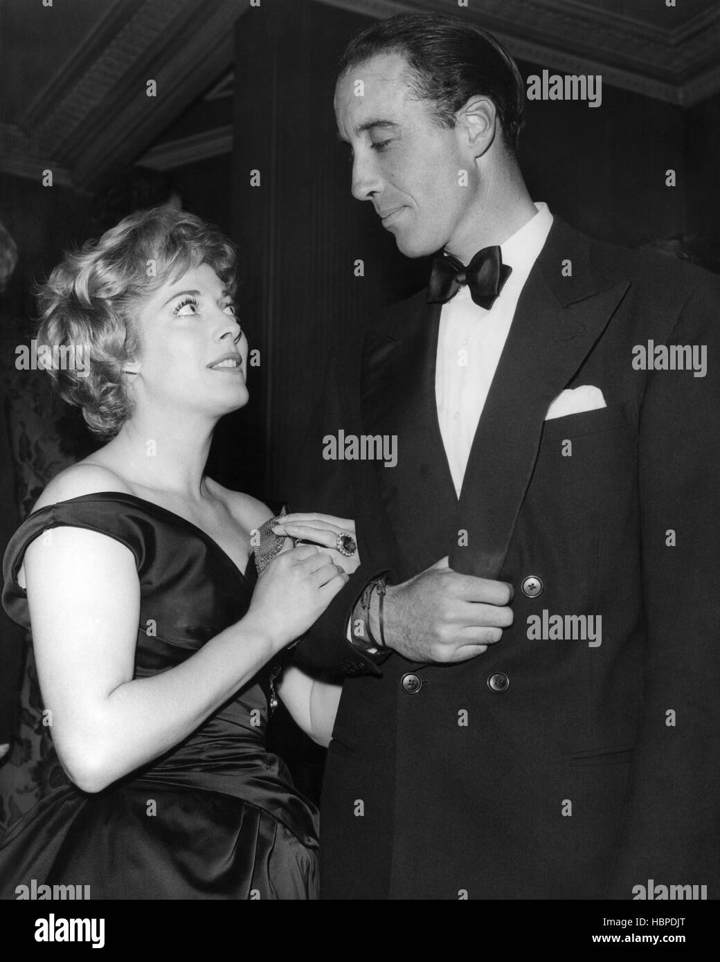 DRACULA, Melissa Stribling, Christopher Lee, 1958 Stock Photo - Alamy