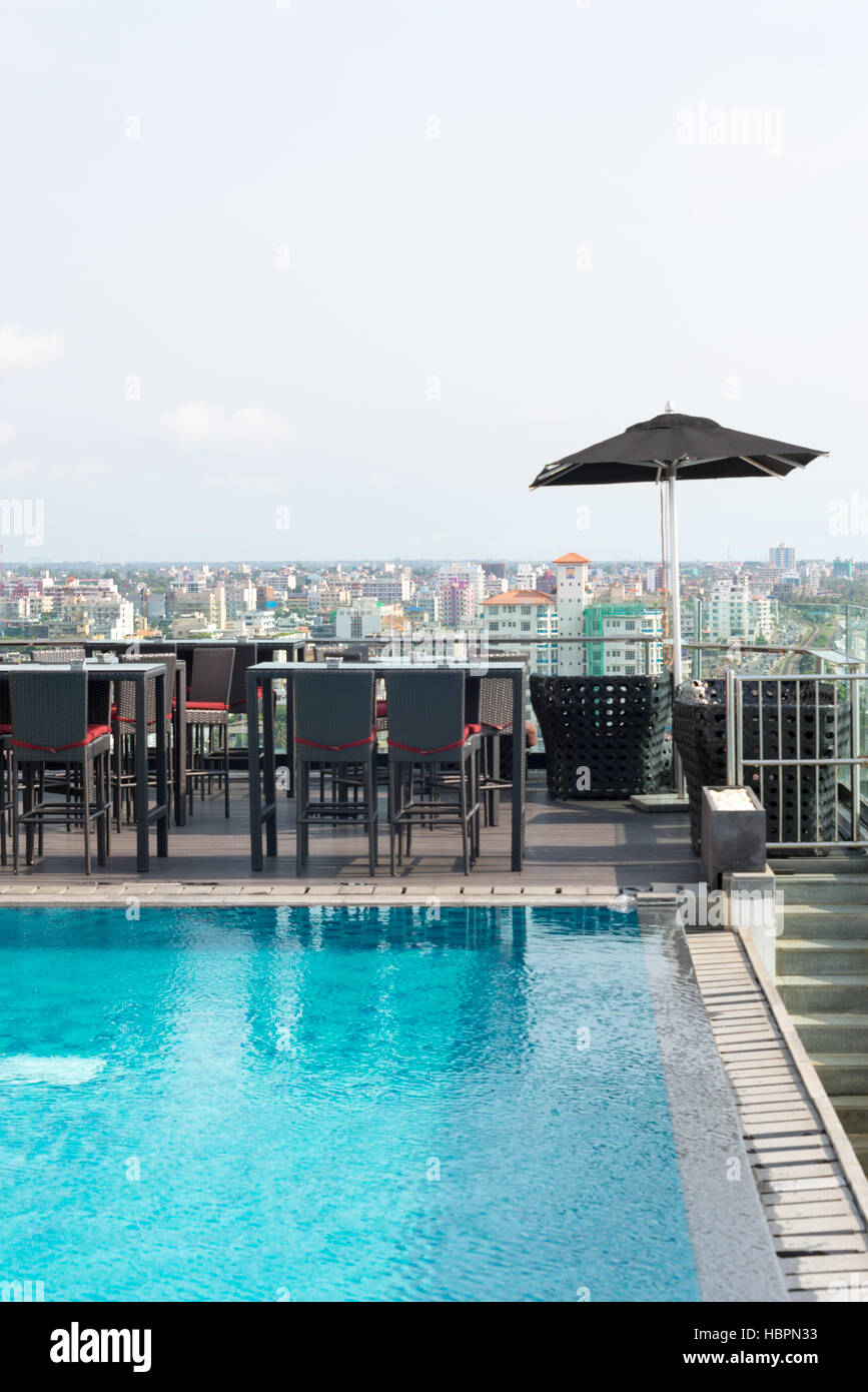 roof pool at colombo hotel Stock Photo Alamy