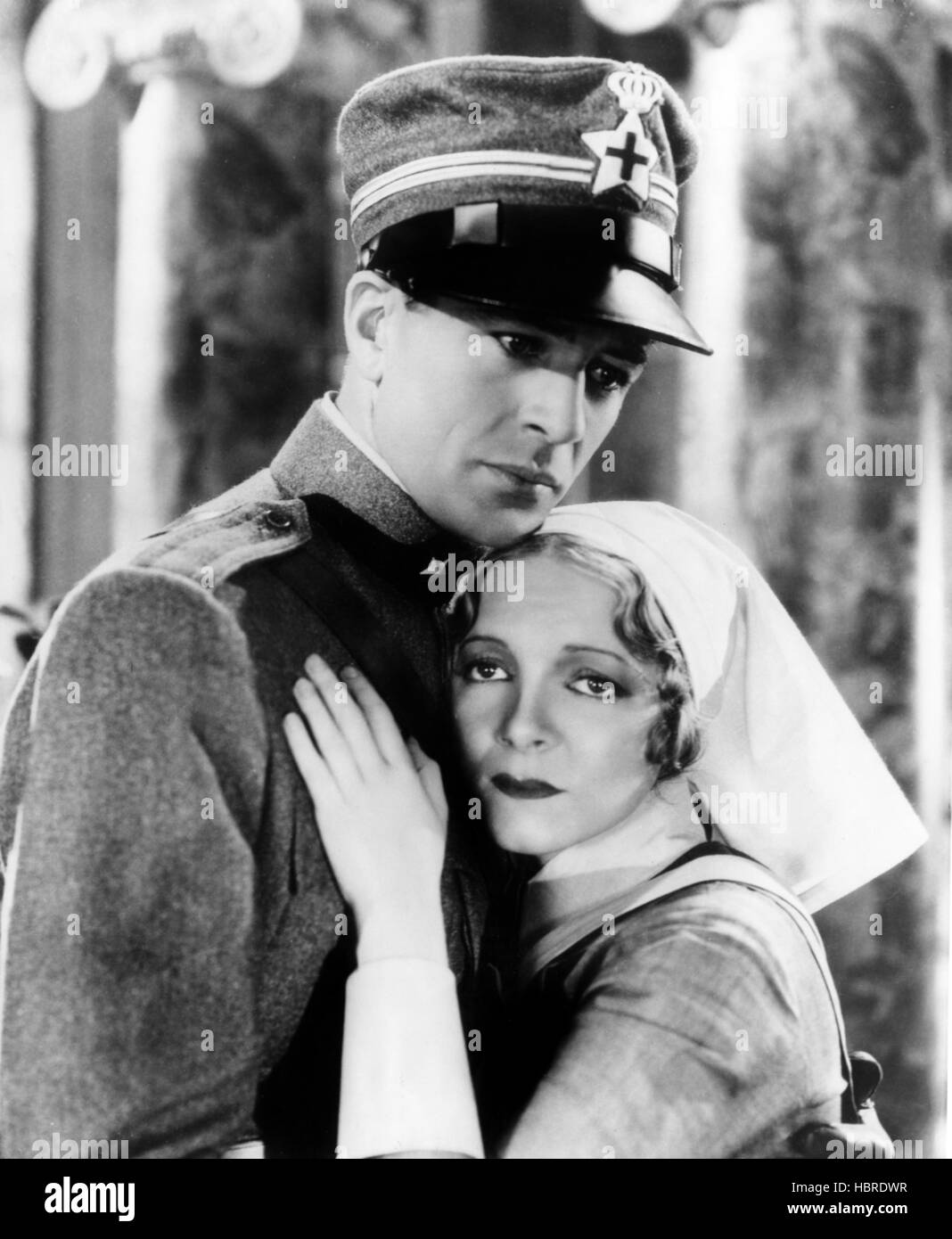 A FAREWELL TO ARMS, Gary Cooper, Helen Hayes, 1932 Stock Photo Alamy