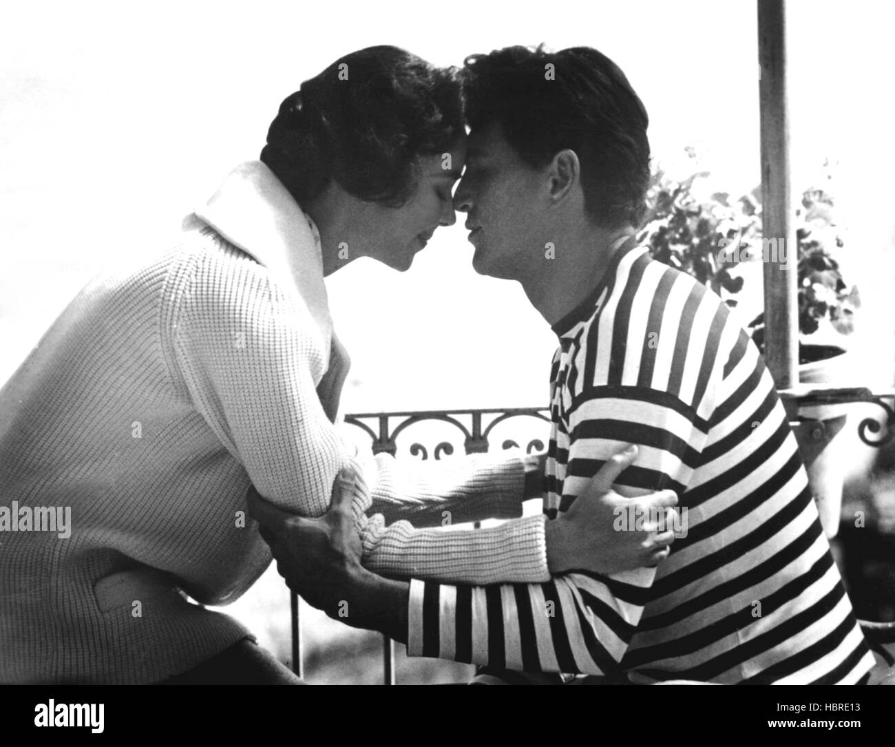 A FAREWELL TO ARMS, Jennifer Jones, Rock Hudson, 1957, TM and Copyright