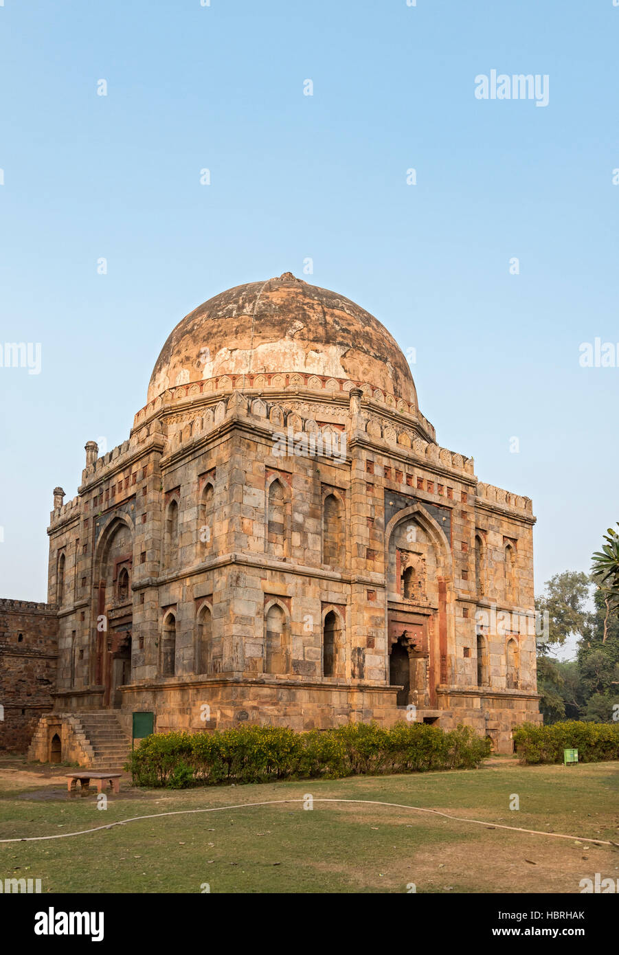 Bara (Bada) Gumbad Tomb, Lodhi (Lodi) Gardens, New Delhi, India Stock ...