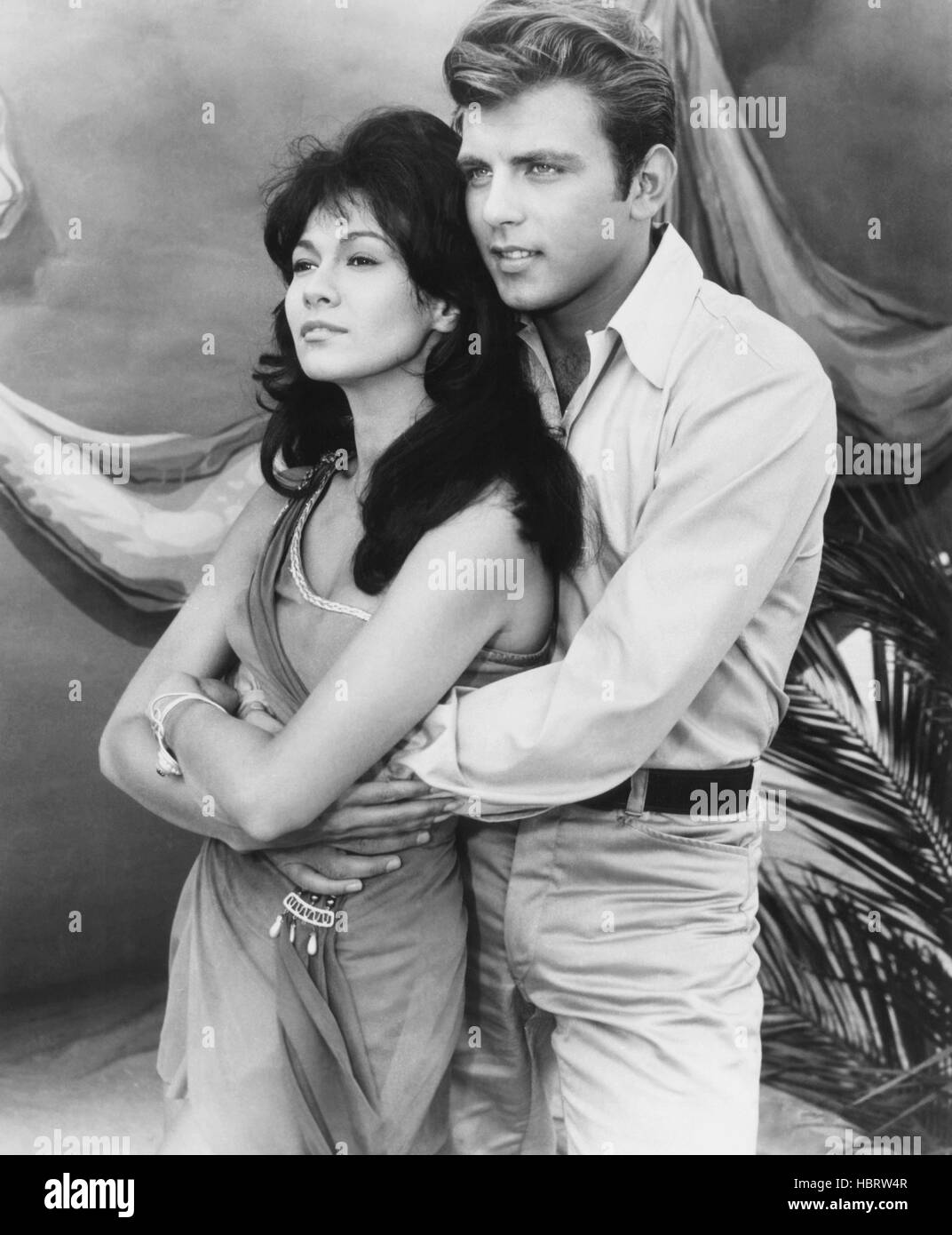 Download this stock image: FIVE WEEKS IN A BALLOON, from left: Barbara Luna, Fabian, ...