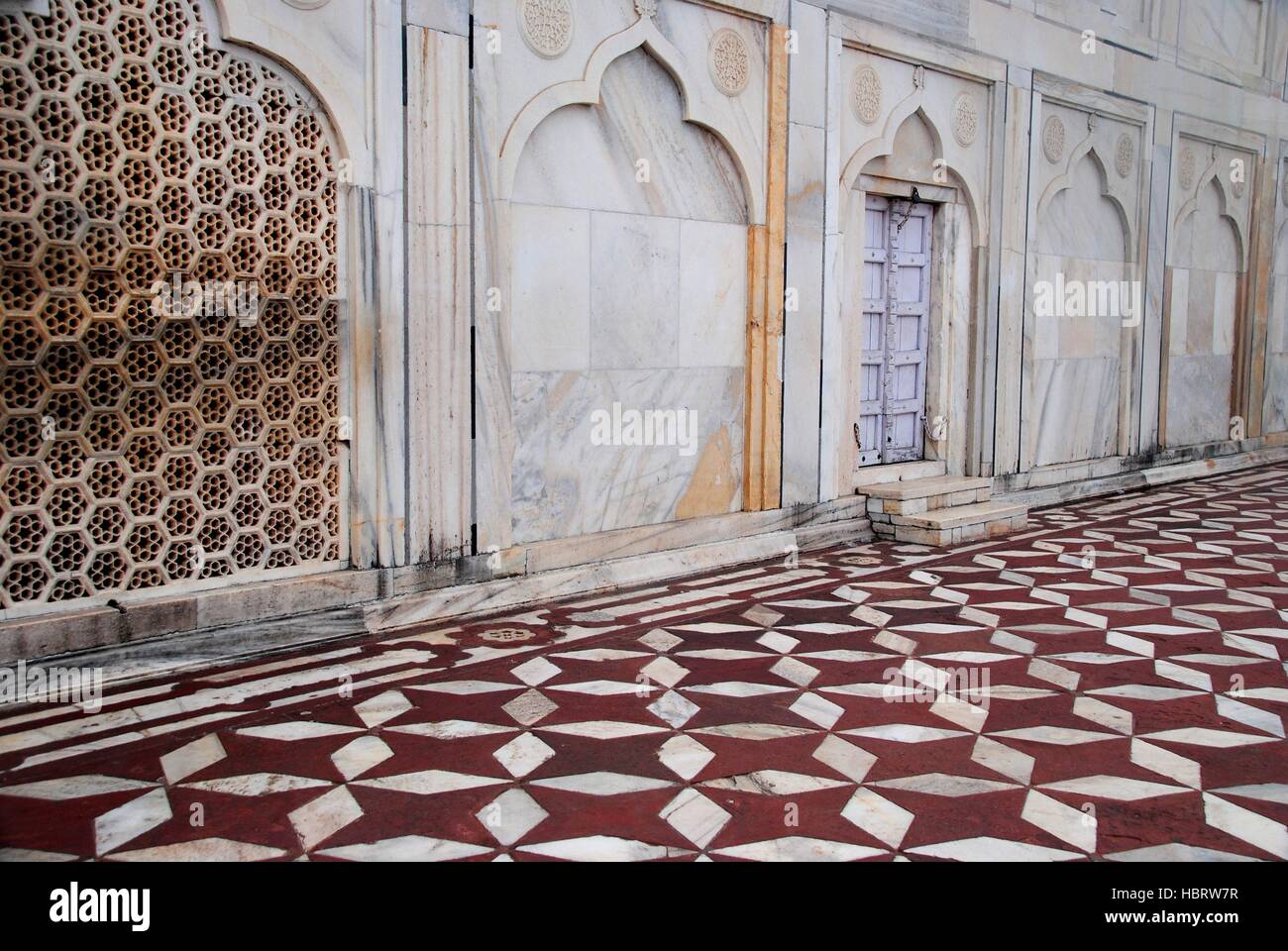 Taj Mahal intricate wall and floor designs with a mixture of Indian, Persian, Islamic and Turkish origin Stock Photo