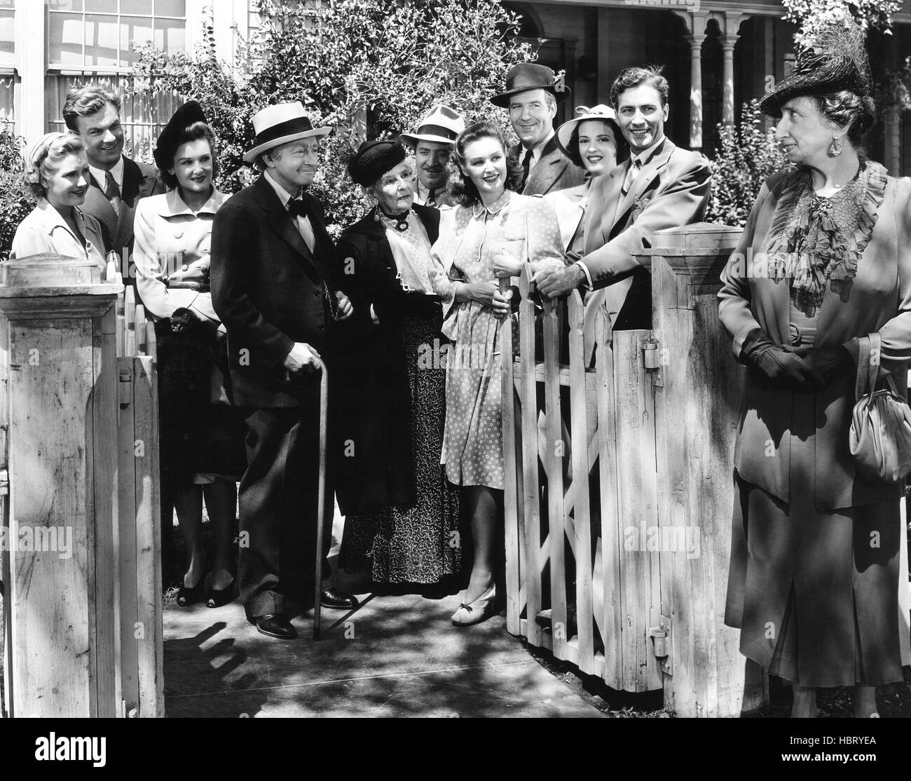 FOUR MOTHERS, from left Priscilla Lane, Eddie Albert, Lola Lane