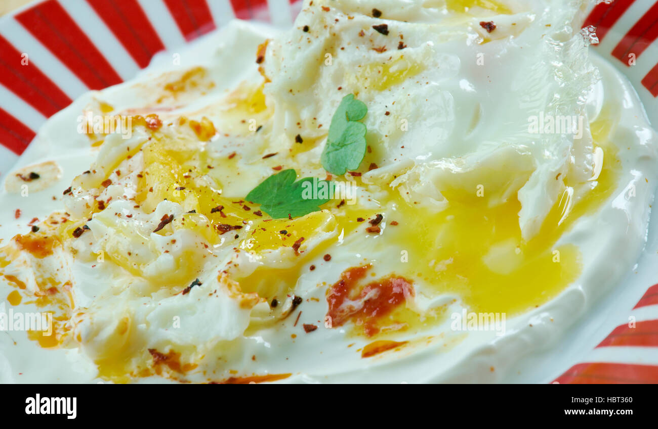 Cılbır - Turkish dish of poached eggs with yogurt Stock Photo - Alamy