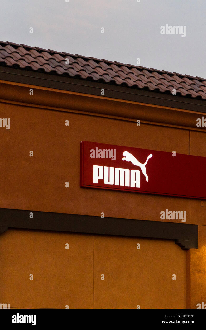 The Puma outlet store at Wheeler Ridge California at the junction of highways Interstate 5 and California 99 in Kern County Stock Photo