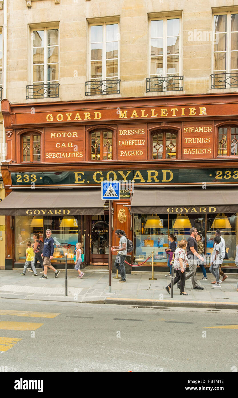 Paris, France, Luxury Product Display, Shop Window, Famous Brand Store, E.  Goyard, Luggage Stock Photo - Alamy