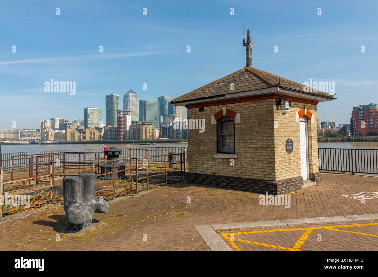Docklands Rotherhithe London. with the entrance to Greenland Dock Surrey Quays Stock Photo Alamy
