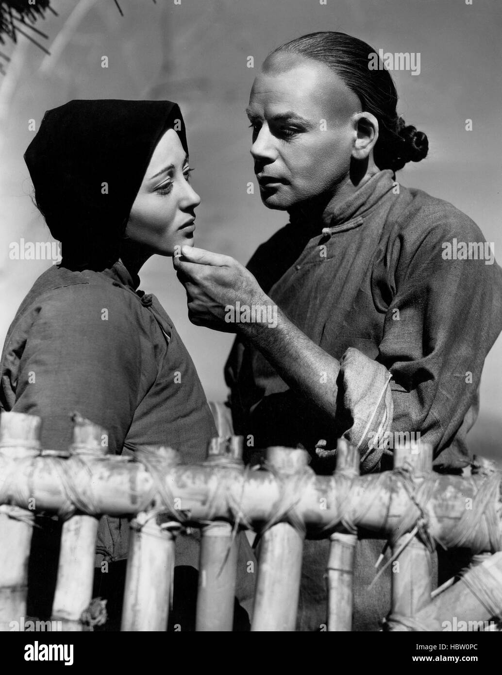 THE GOOD EARTH, Luise Rainer, Paul Muni, 1937 Stock Photo - Alamy