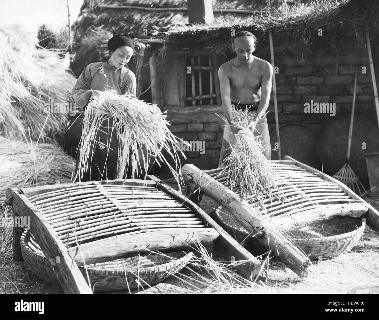 THE GOOD EARTH, from left: Luise Rainer, Paul Muni, 1937 Stock Photo ...