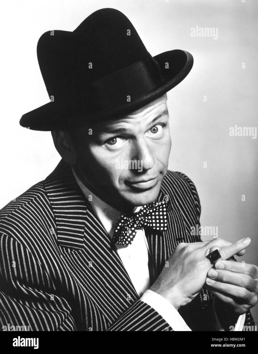 GUYS AND DOLLS, Frank Sinatra, 1955 Stock Photo Alamy