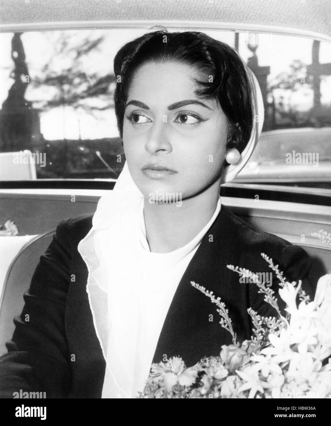 GUIDE, (aka THE GUIDE), Waheeda Rehman, 1965 Stock Photo - Alamy