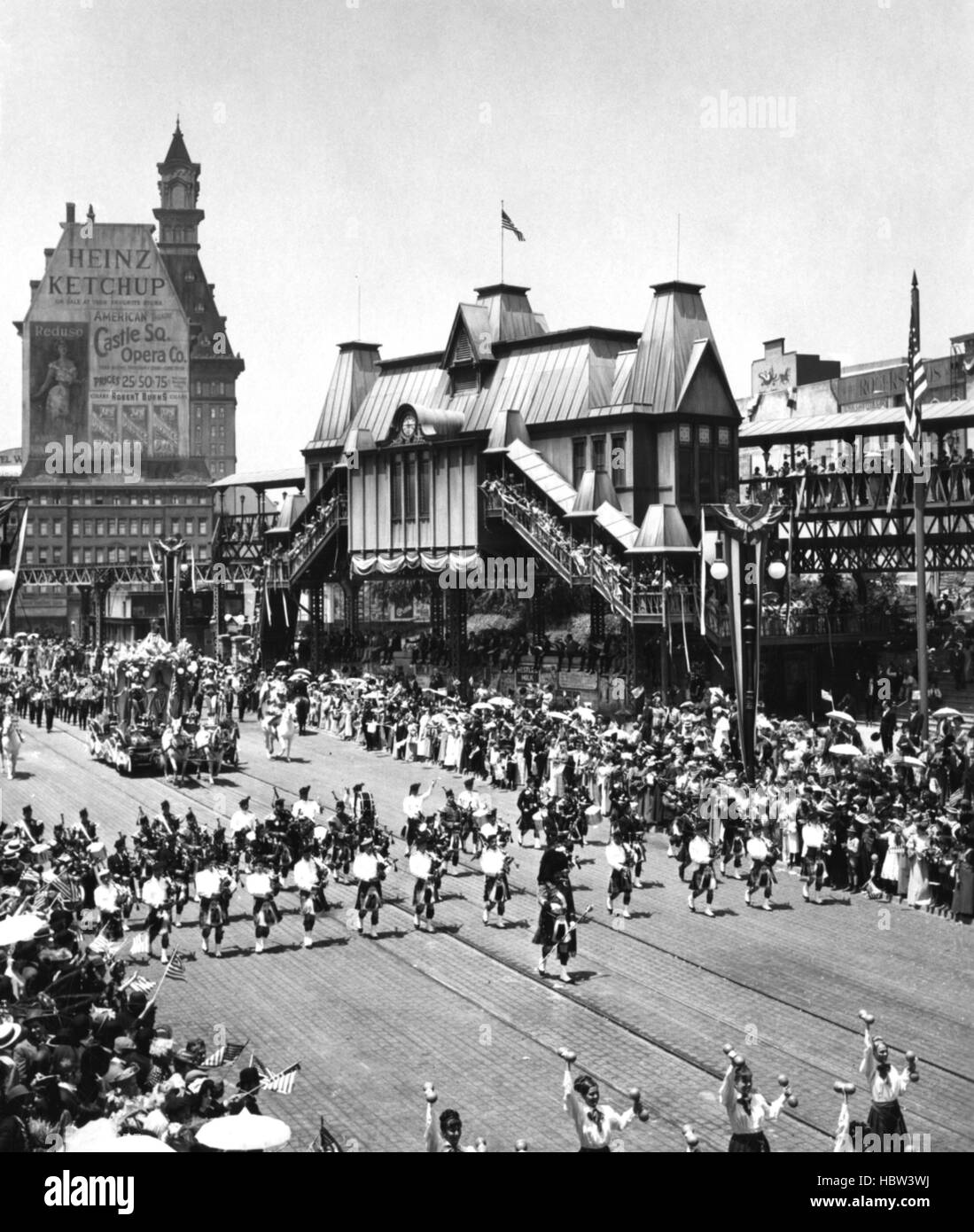 HELLO, DOLLY!, 1969, TM and Copyright ©20th Century Fox Film Corp. All