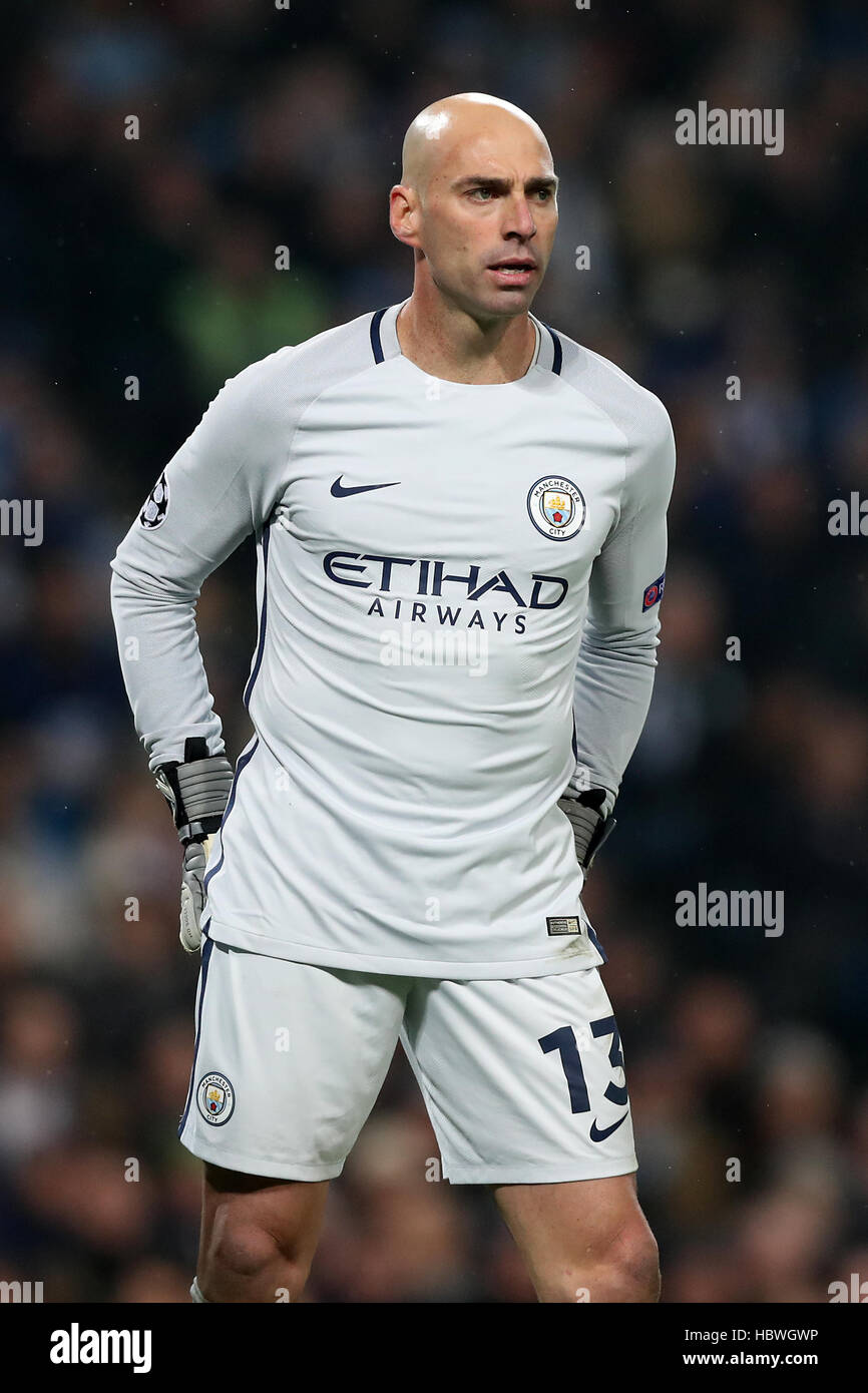 Manchester City goalkeeper Willy Caballero during the UEFA Champions League, Group C match at the Etihad Stadium, Manchester. PRESS ASSOCIATION Photo. Picture date: Tuesday December 6, 2016. See PA story SOCCER Man City. Photo credit should read: Martin Rickett/PA Wire Stock Photo