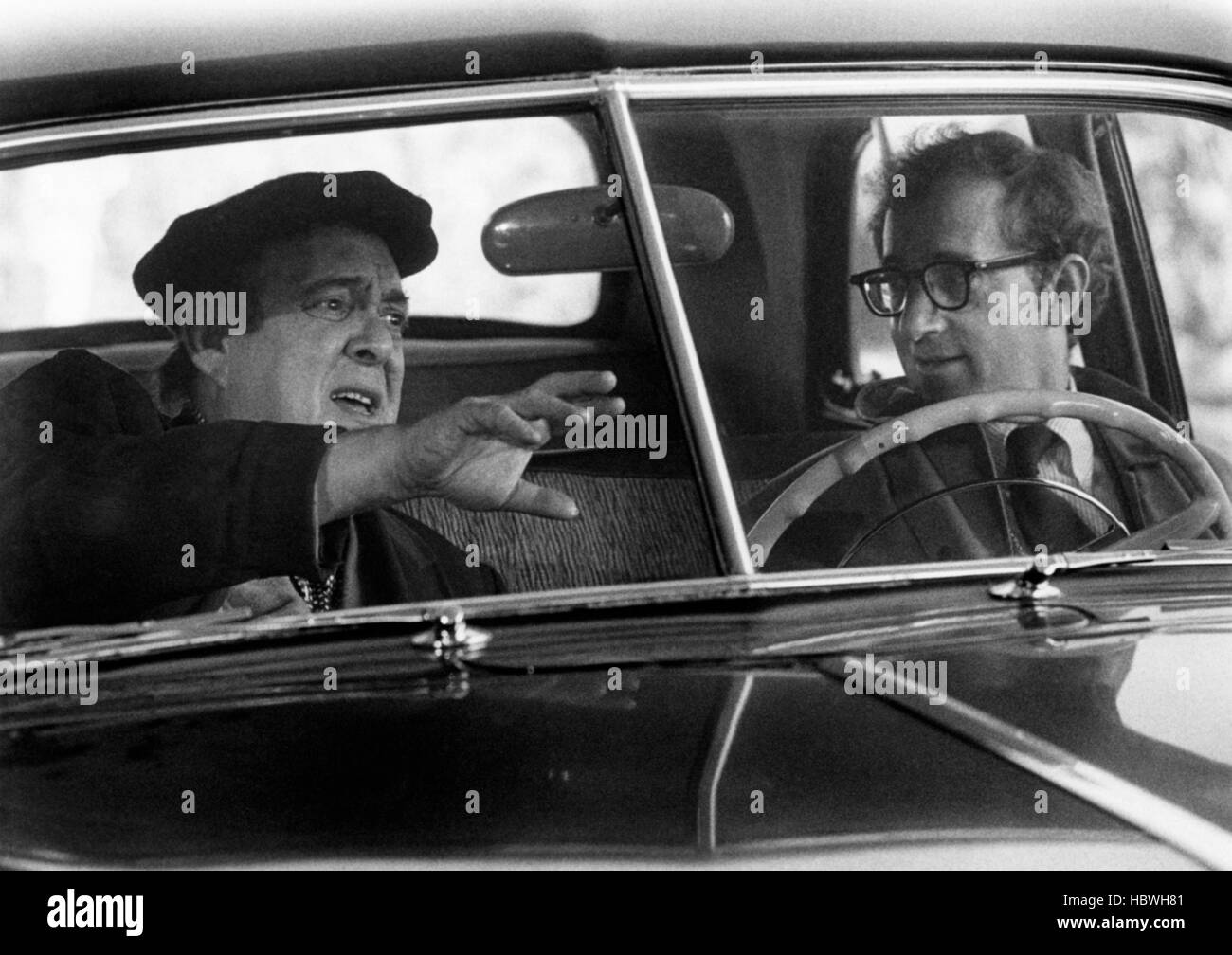 THE FRONT, Zero Mostel, Woody Allen, 1976 Stock Photo Alamy
