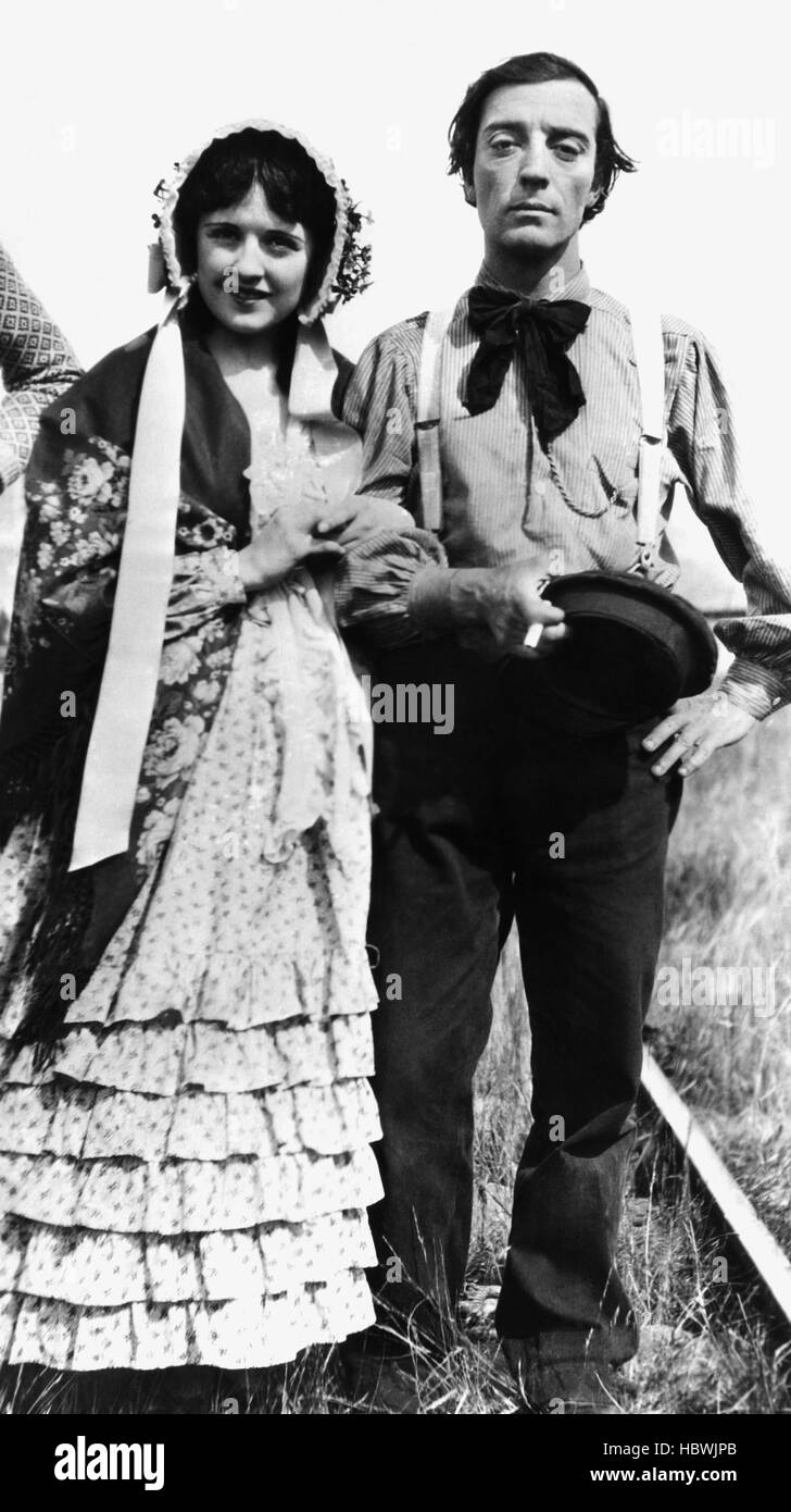 THE GENERAL, Marion Mack, Buster Keaton, on location in Oregon, 1927