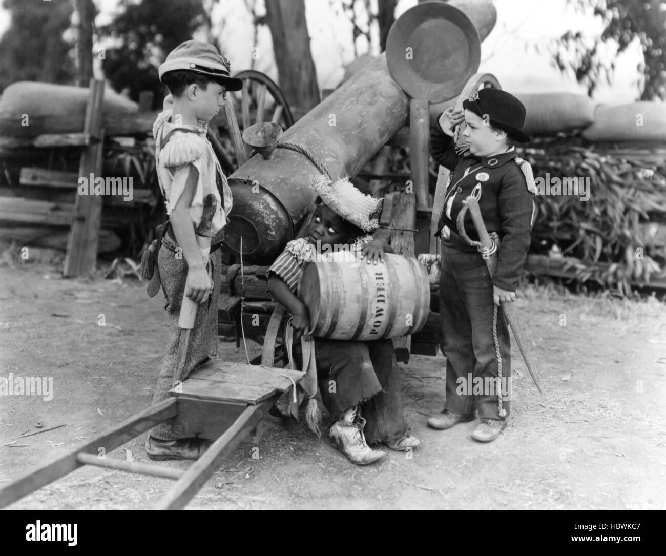 GENERAL SPANKY, from left Carl 'Alfalfa' Switzer, Bille 'Buckwheat