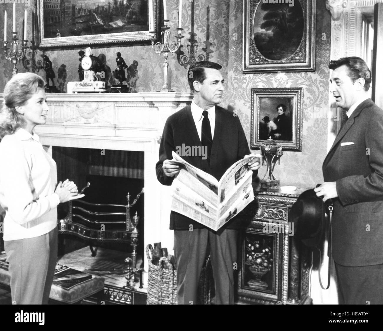 THE GRASS IS GREENER, from left Deborah Kerr, Cary Grant, Robert