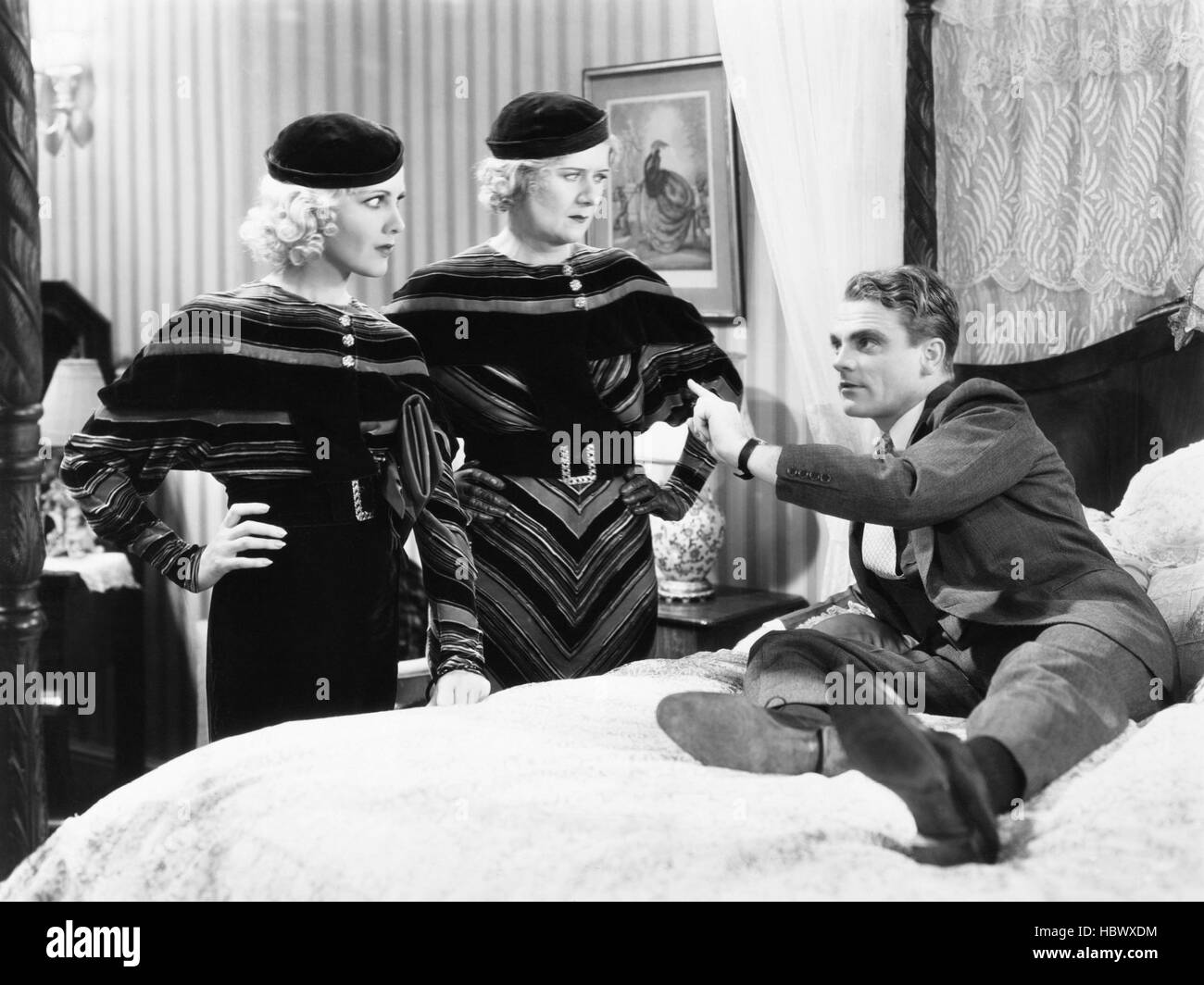 HARD TO HANDLE, from left: Mary Brian, Ruth Donnelly, James Cagney ...