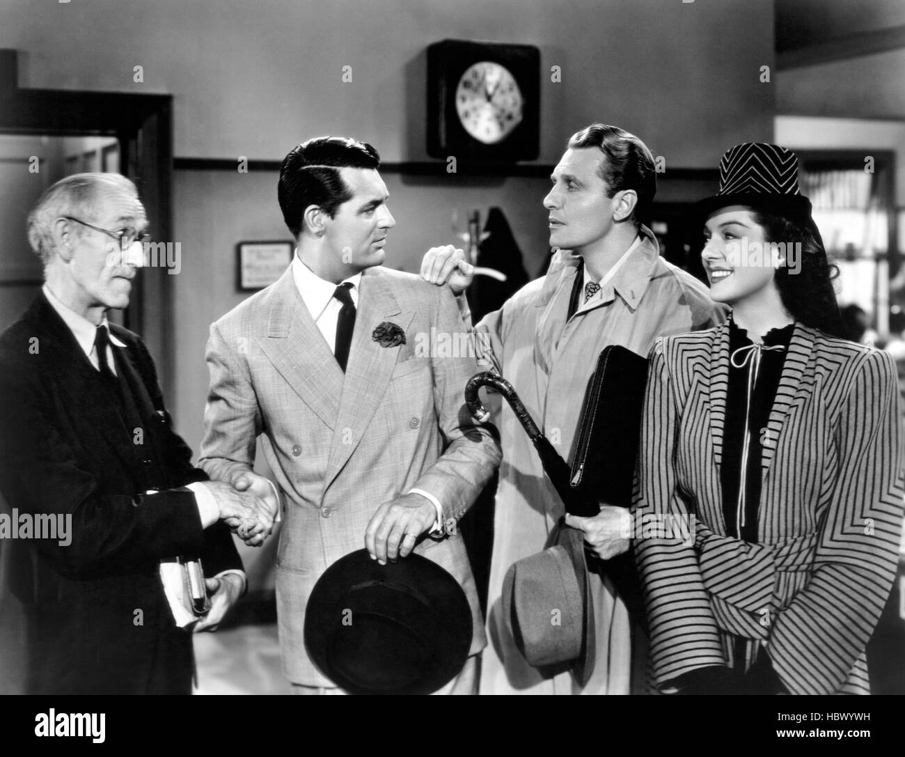 Его девушка пятница постер. Розалинд кьюбитт. Его девушка пятница 1940. Кэри грант. Его девушка пятница постер.