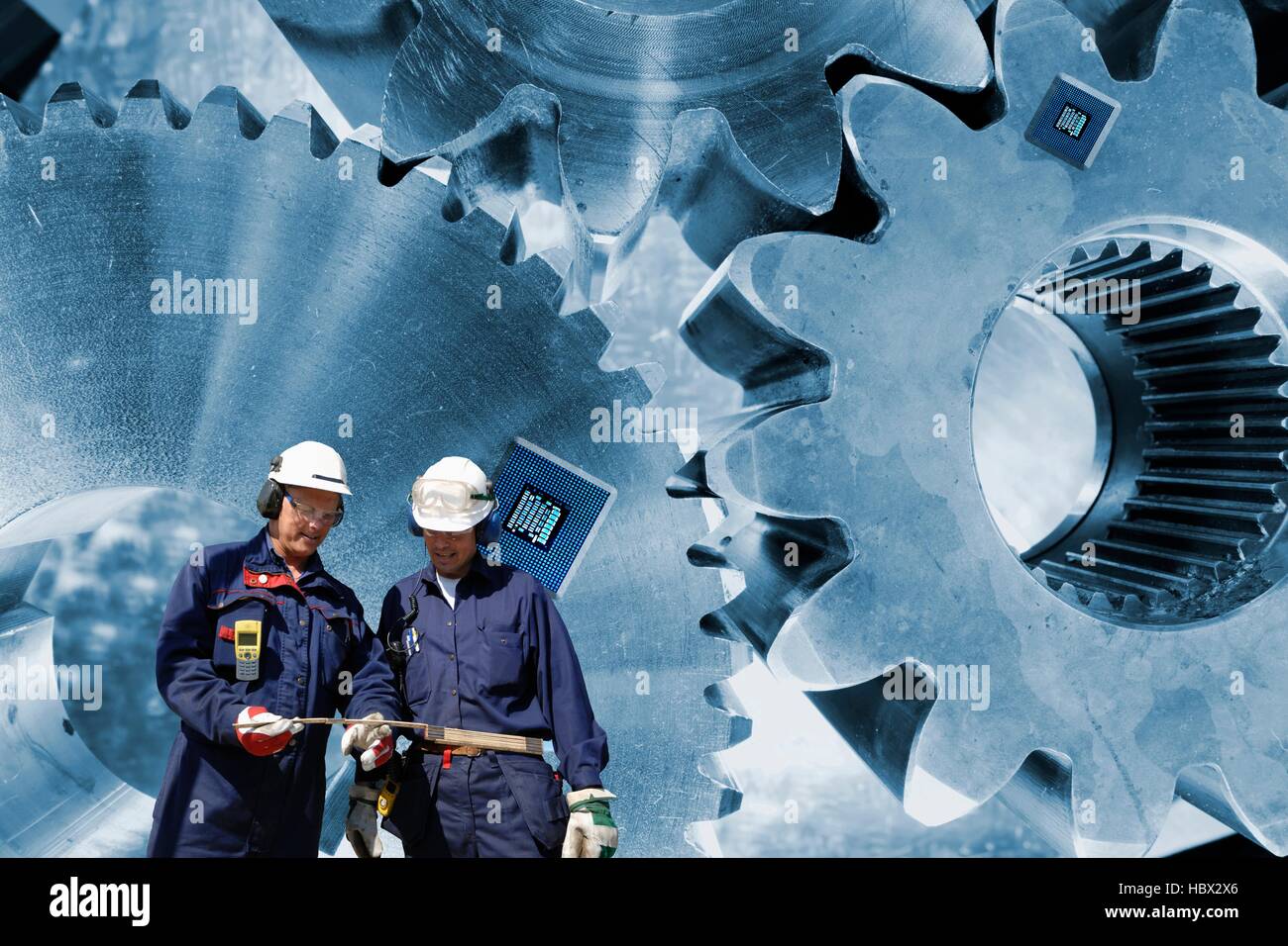 Working Model Using Cogs Silver working model hi-res stock photography and images - Alamy