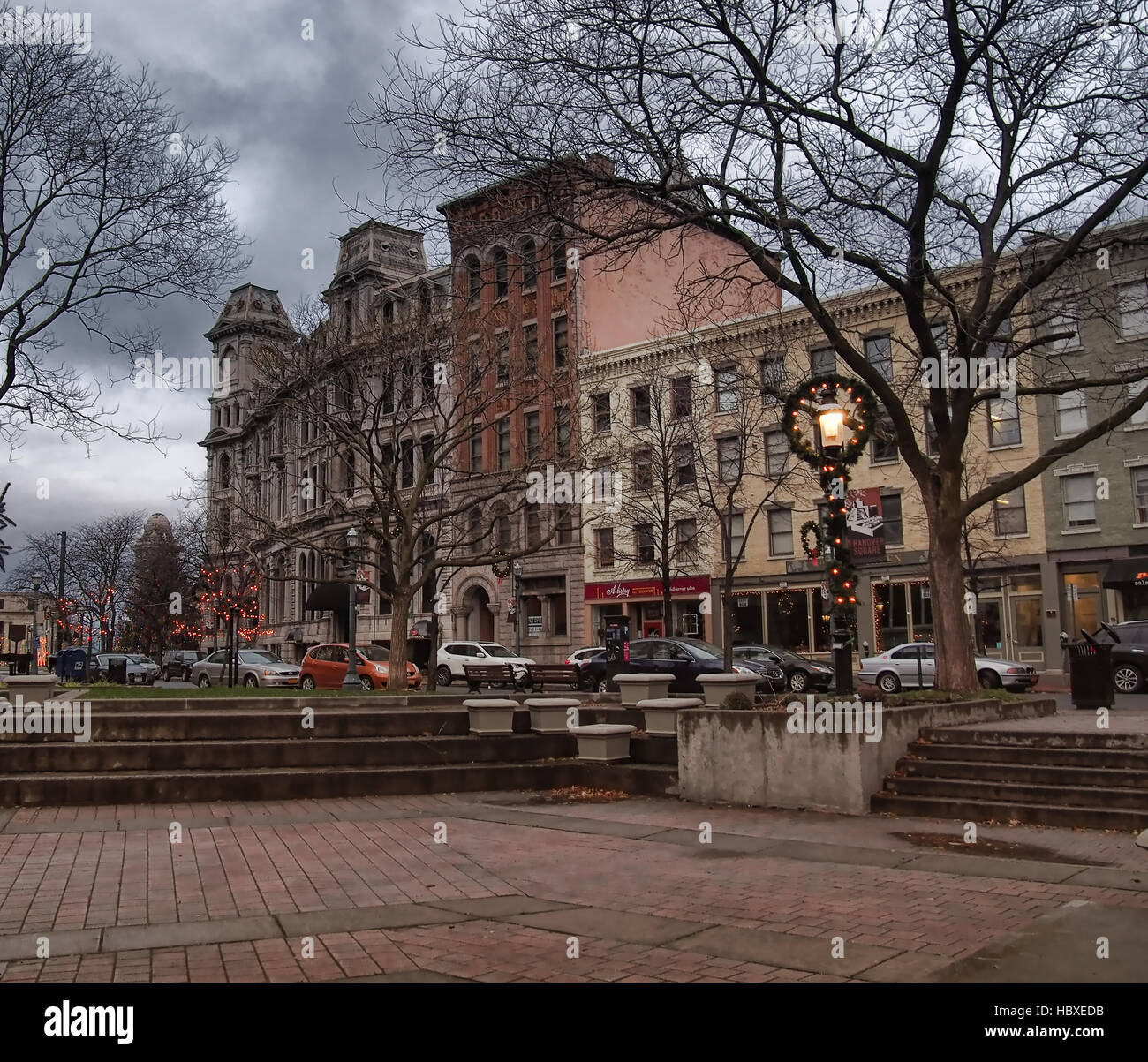 Hanover Square. Taken from a public street Stock Photo Alamy