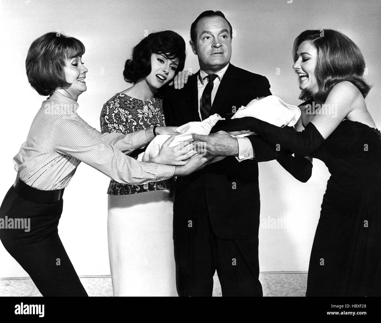 A GLOBAL AFFAIR, Lilo Pulver, Michele Mercier, Denise Monroe, Bob Hope,  Elga Andersen, 1964 Stock Photo - Alamy, image size:1300x1102