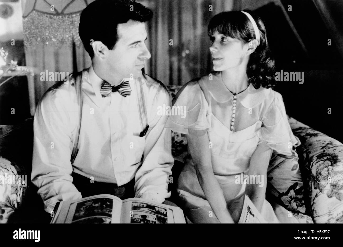 THE GLASS MENAGERIE, from left, James Naughton, Karen Allen, 1987, TM