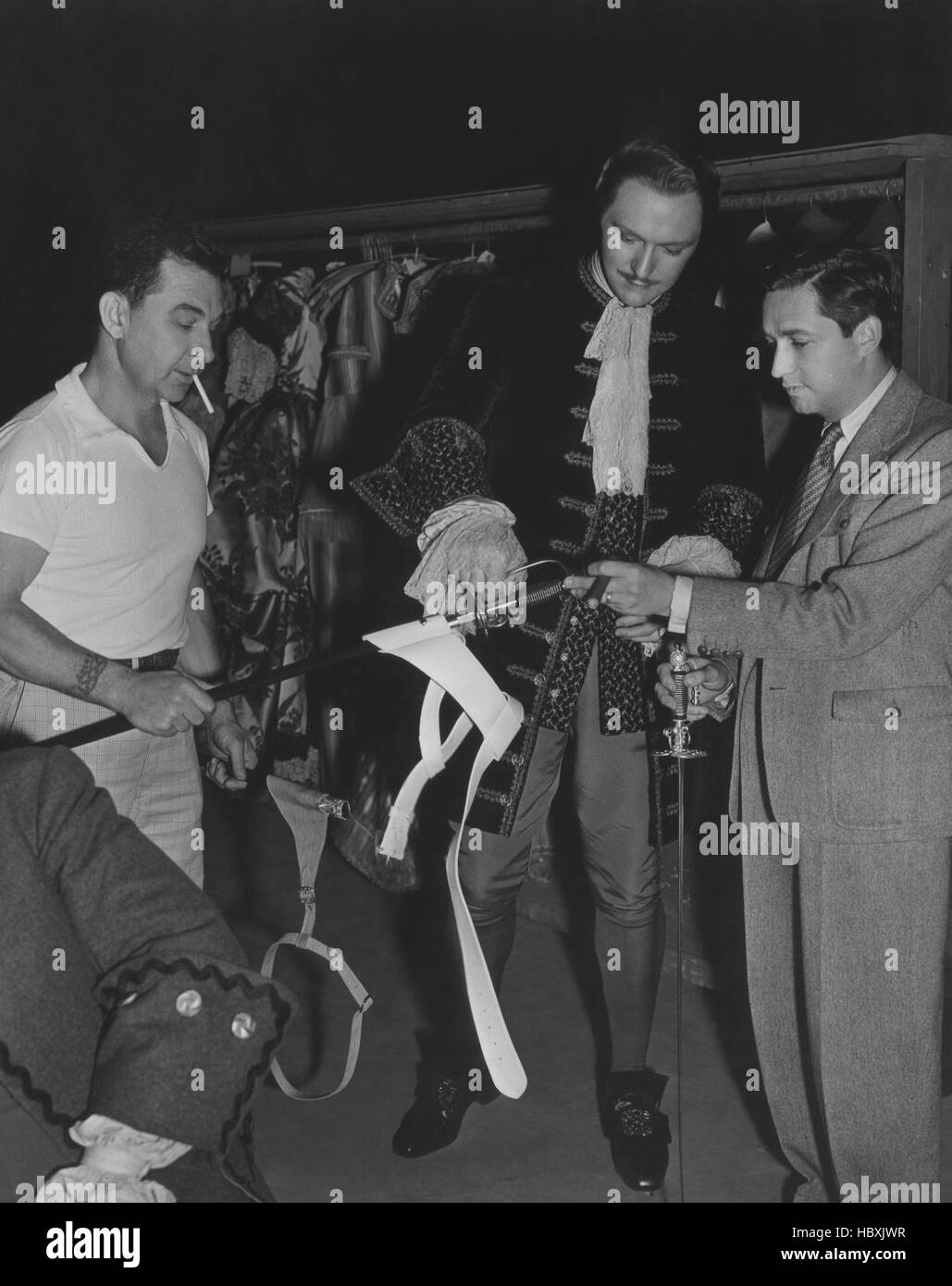 THE GREAT GARRICK, from left prop man Eddie Edwards, Albert Dekker