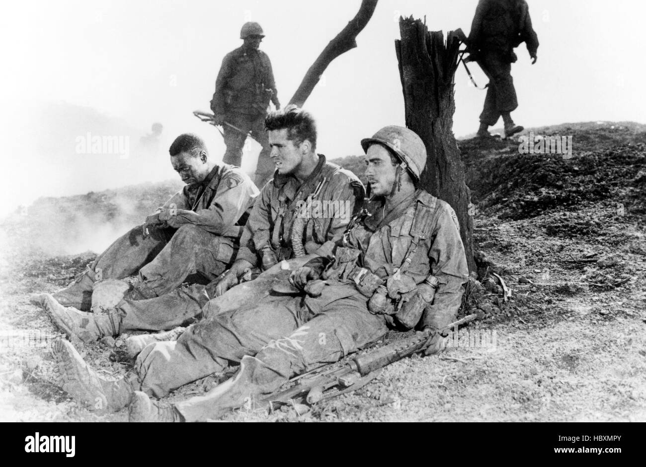 HAMBURGER HILL, from left: Don Cheadle, Tim Quill, Dylan McDermott ...