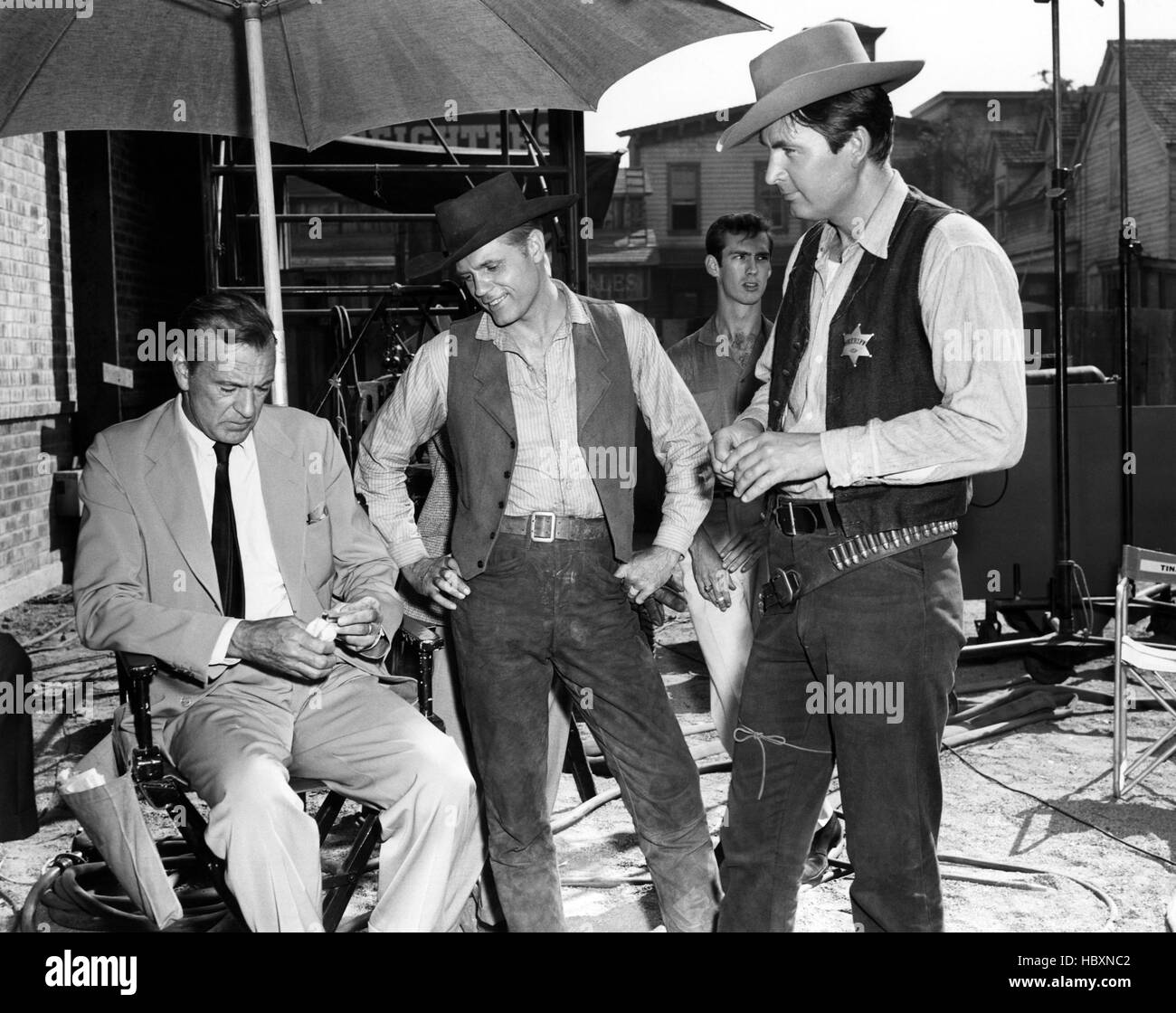 THE HANGMAN, Gary Cooper visits Jack Lord and Fess Parker on set, 1959 ...